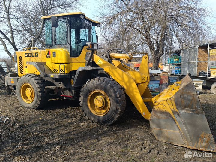 Фронтальный погрузчик SDLG (LGCE) L936, 2013