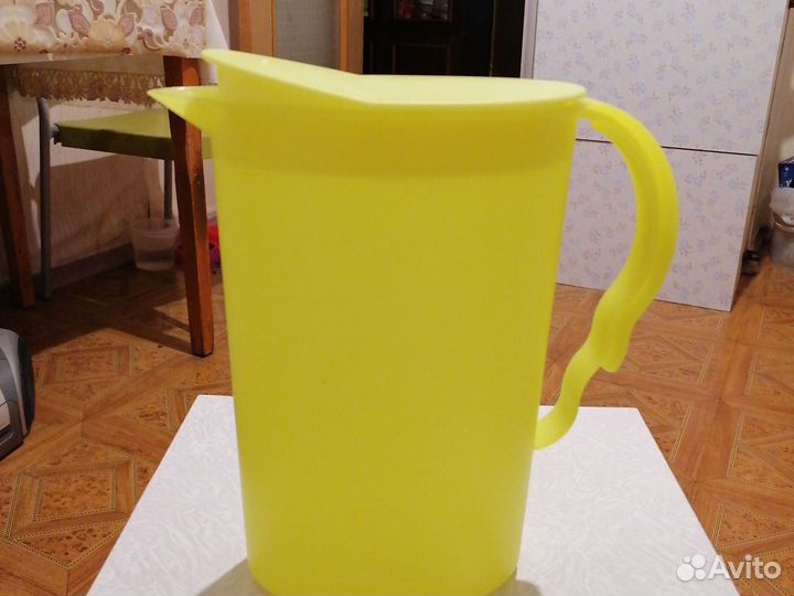 Tupperware кувшин 2.1 л