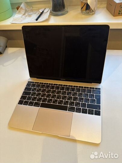 Apple MacBook 12 inch retina 2017