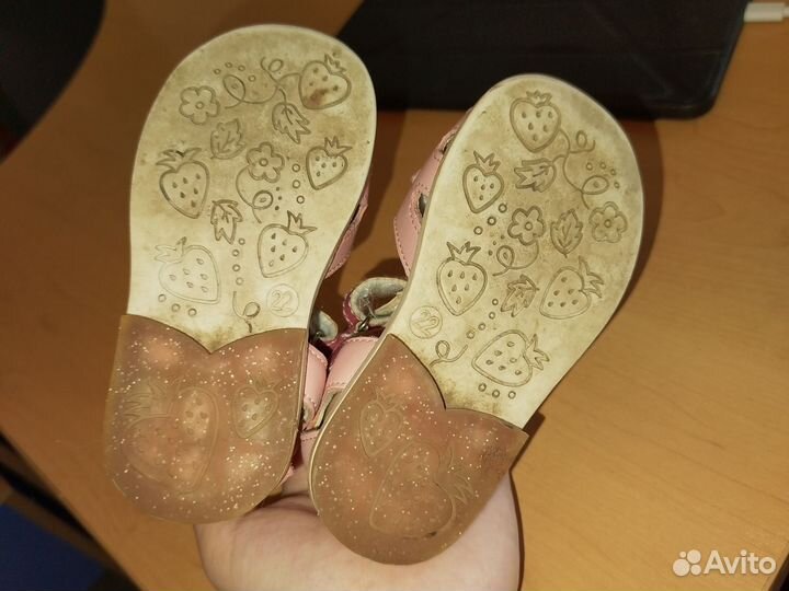 Сандали в садик для девочки 22