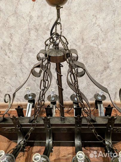 Люстра потолочная