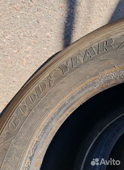 Грузовые шины 315 70 22 5 бу Goodyear fuelmax S