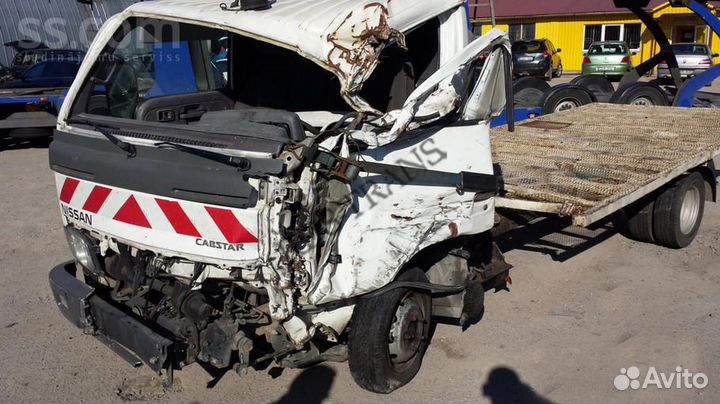 Разбор Ниссан Кабстар деталь