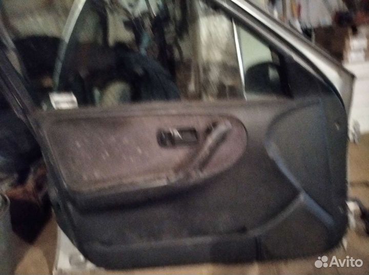 Двери на nissan primera