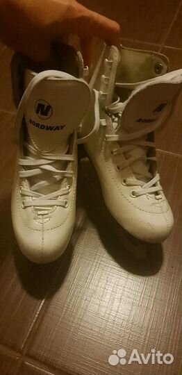 Детские коньки р.29