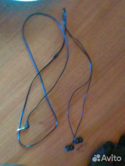 Наушники Sony