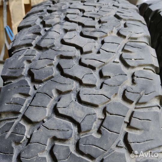 Bfgoodrich All-Terrain T/A KO2 265/70 R17