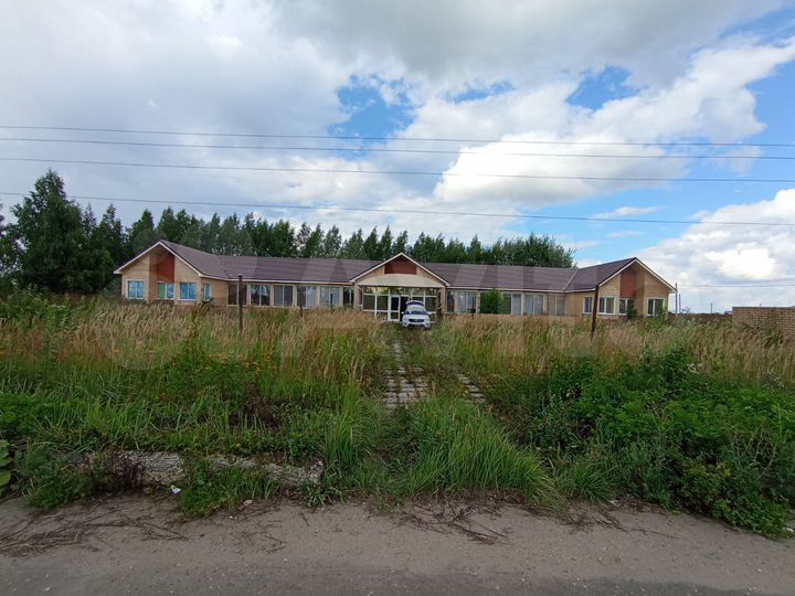 Здание, 355 м²