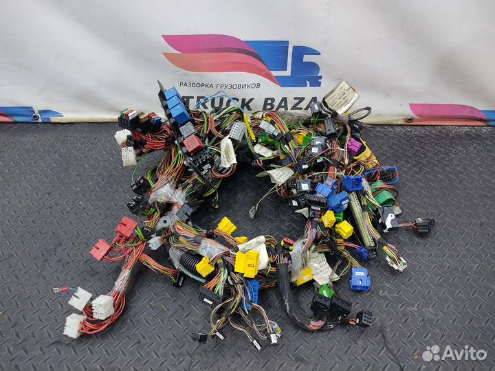 41244799 Проводка кабины Iveco Stralis