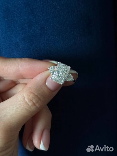 Новое кольцо с бриллиантом 4 карата cvd белое золото 750 пробы