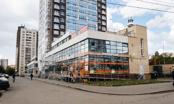 Сдам торговое помещение, 312 м²