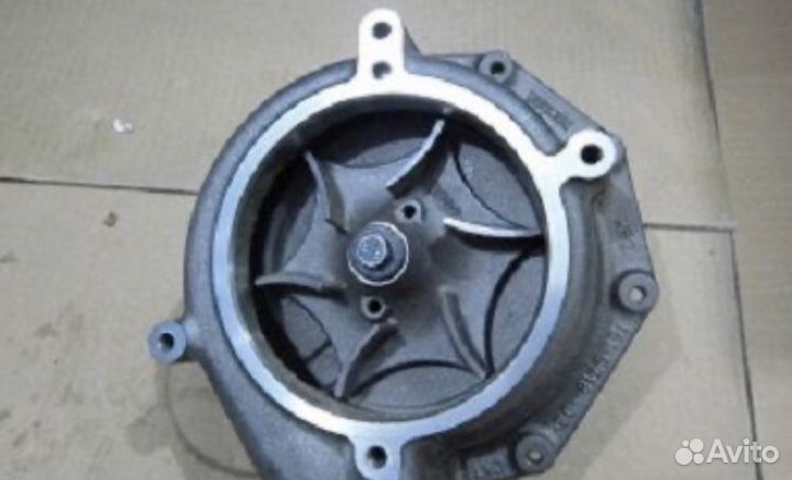 Помпа Caterpillar C-15