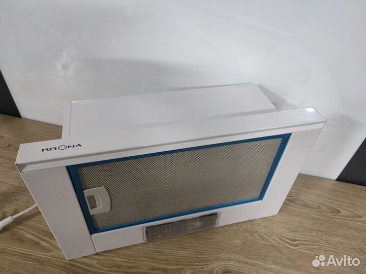 Встраиваемая вытяжка Krona новая