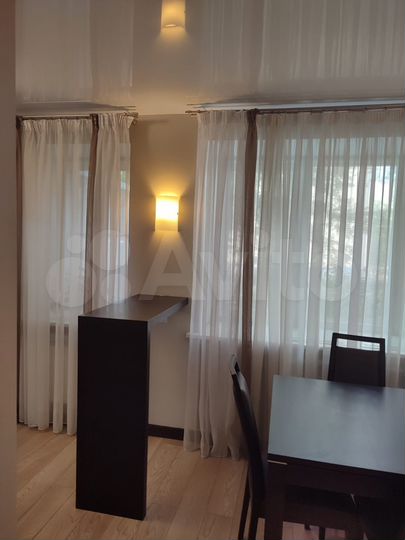 4-к. квартира, 76 м², 1/9 эт.