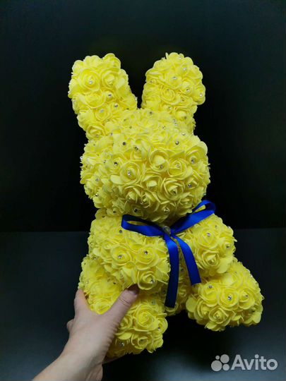 Медведь и заяц из роз
