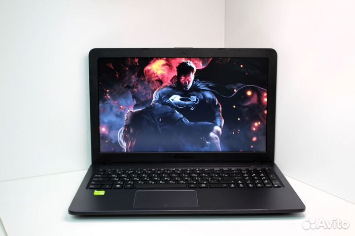 Ноутбук Asus. Nvidia MX110 / Core i3 / акб держит