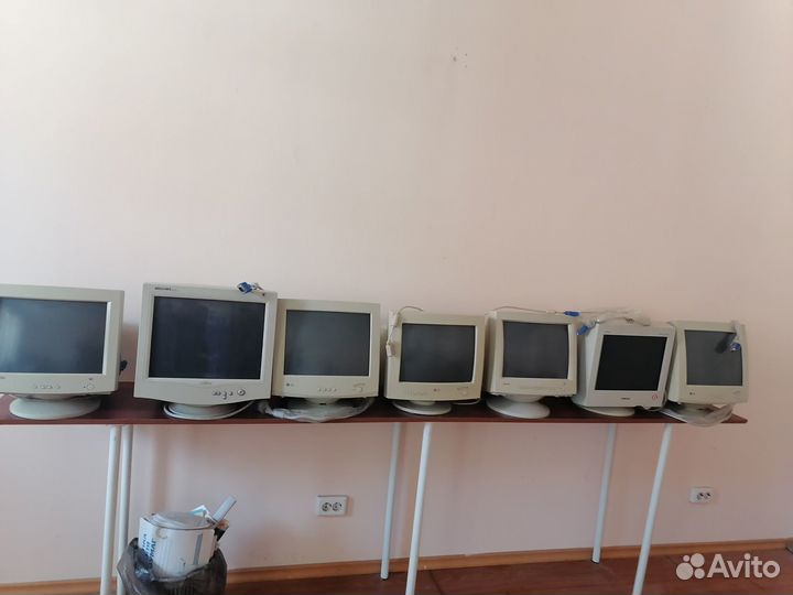 Мониторы с кинескопом