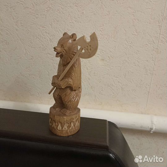 Деревянный медведь