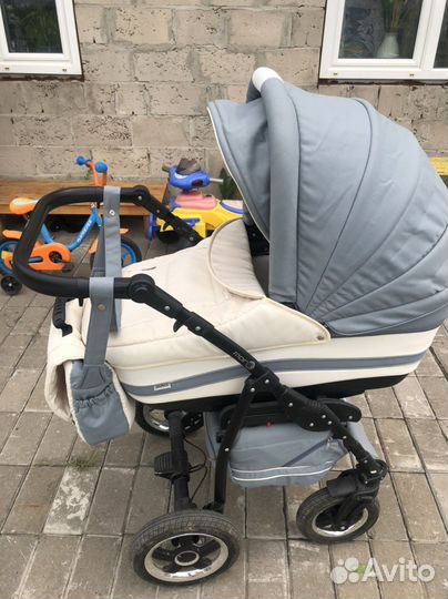 Коляска 2 в 1 adamex