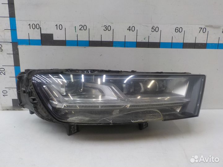 Фара правая на Audi Q7