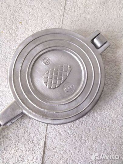 Шишки малые орешница