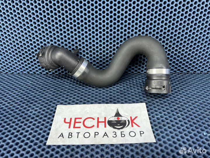 Патрубок радиатора VW Touareg NF2/FL 10-18