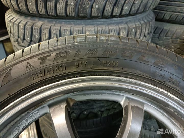 Triangle Sportex TSH11 215/45 R17