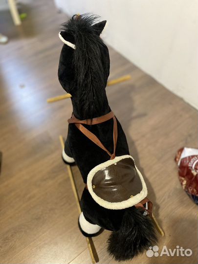 Качалка лошадь