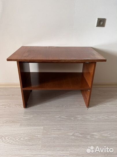 Журнальный стол