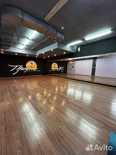 Продам детскую школу танцев