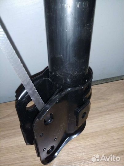 Стойки для автомобилей