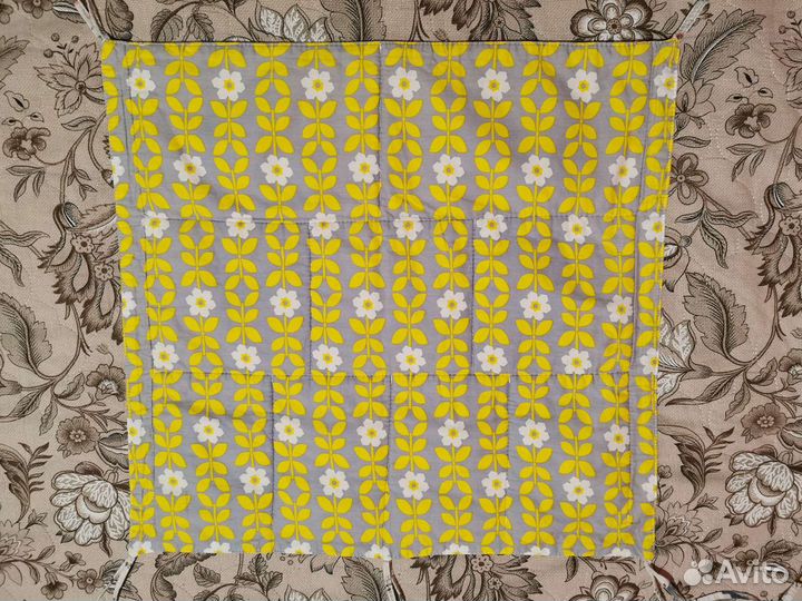 Кармашки на кроватку