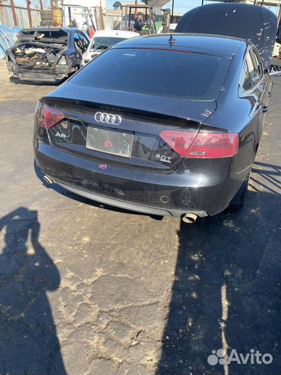Audi a5 8Т В разбор