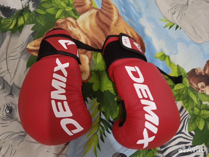 Боксерские перчатки 6 oz