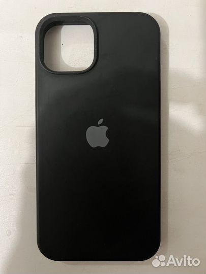 Чехол на iPhone 13