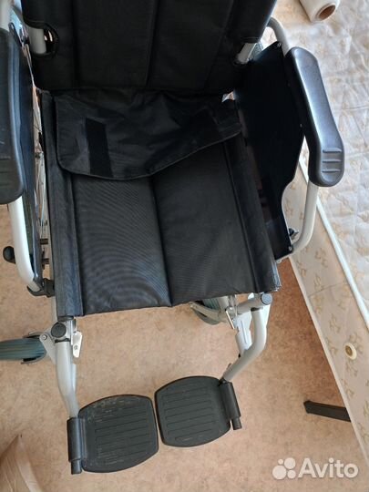 Инвалидная коляска