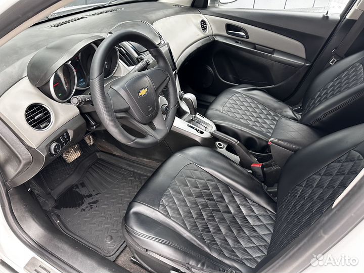 Chevrolet Cruze 1.6 AT, 2014, 175 500 км