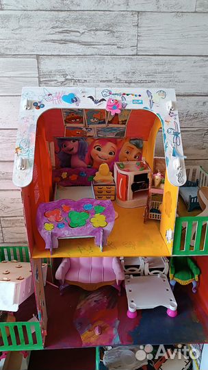 Домик кукольный