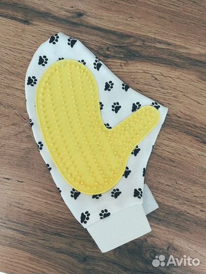 Щетка для вычесывния шерсти