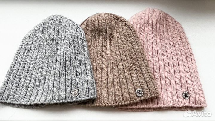Шапка женская вязаная
