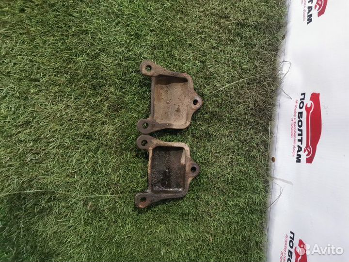 Крепление рессоры УАЗ Буханка 4021