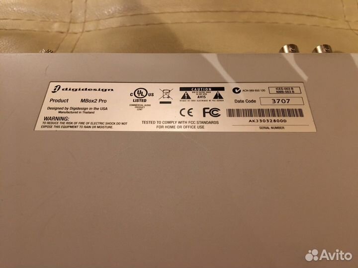 MBox 2 Pro FireWire Звуковая карта