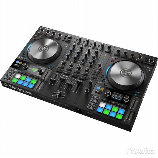 Traktor Kontrol s4
