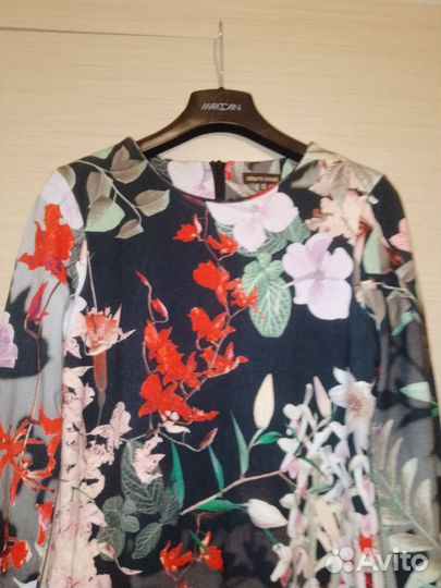 Roberto cavalli платье. XS
