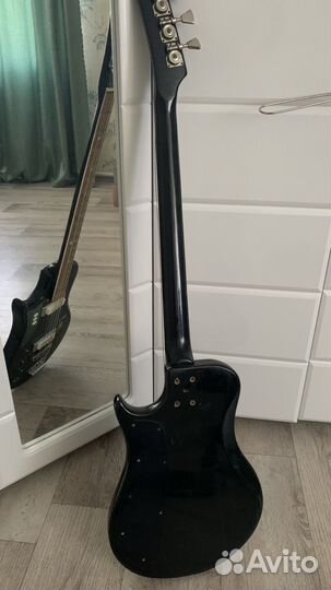 Бас гитара урал