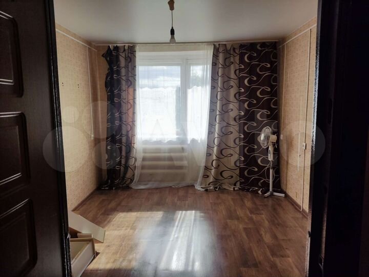 Комната 30 м² в 8-к., 4/5 эт.