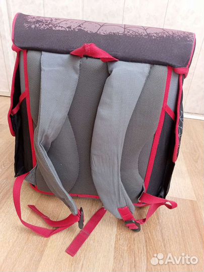 Школьный рюкзак
