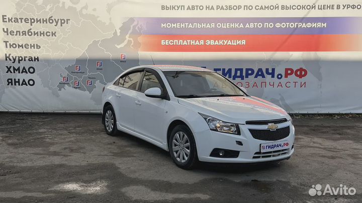 Дверь задняя правая Chevrolet Cruze 95987764