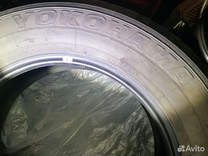 Yokohama Y756 225/65 R17