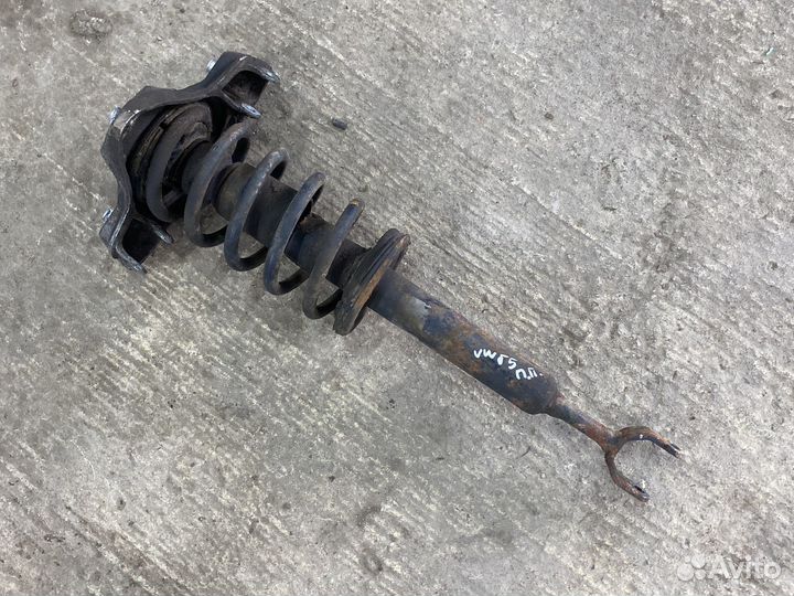 Стойка амортизатора передняя правая vw passat b5